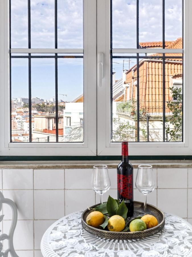 Lisbon Graca Terrace Apartment Luaran gambar